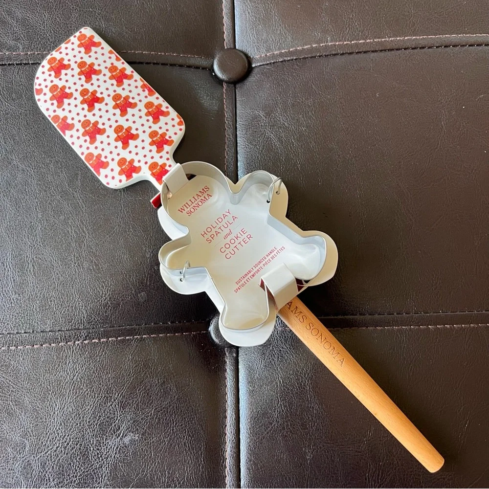 NWT Williams Sonoma Holiday Bakeware